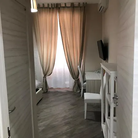 Elena Rooms-2